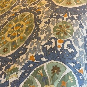 Excellent KING Pottery Barn duvet! Crisp, cool cotton!